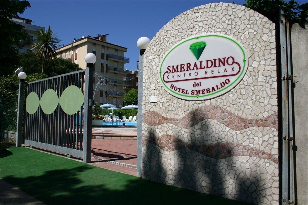 Hotel Smeraldo เชเซนาติโก ภายนอก รูปภาพ